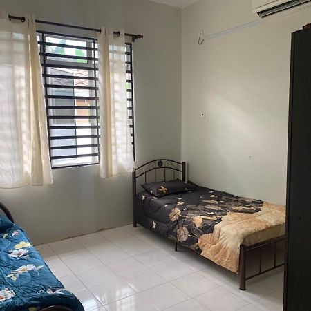 לומוט Homestay Maryam מראה חיצוני תמונה